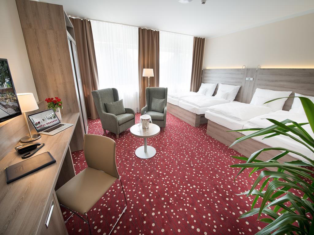 Ea Hotel Kraskov Stary Dvur Rum bild