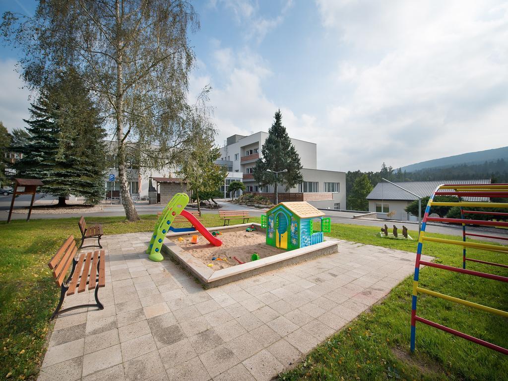Ea Hotel Kraskov Stary Dvur Exteriör bild